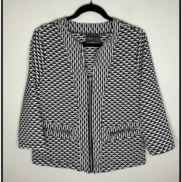 Chicos Travelers blazer Black White Jacquard Textured Zip Jacket 3/4 Sleeve SZ 0 - Picture 9 of 9